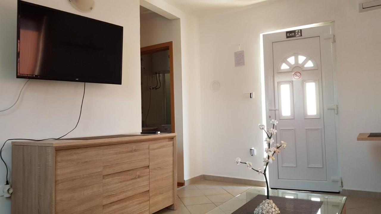 Apartment Zorica Водице Екстериор снимка